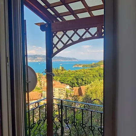 Casa Con Giardino E Vista Mare