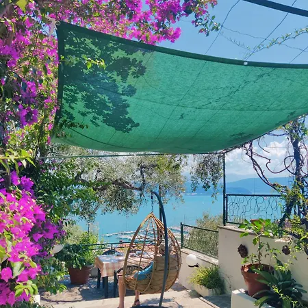 Casa Con Giardino E Vista Mare Fezzano (Liguria)