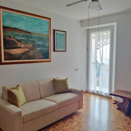 Holiday home Casa Con Giardino E Vista Mare